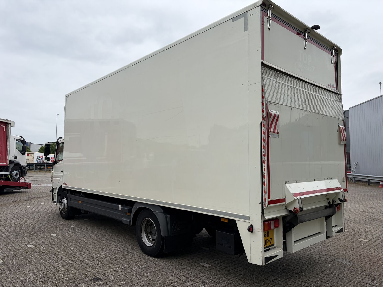 box-truck-Mercedes-Benz-Atego-1221---1778256561373283599_orig_9f189754604efcbe9de9f1fa2943278b--26050818471111208900